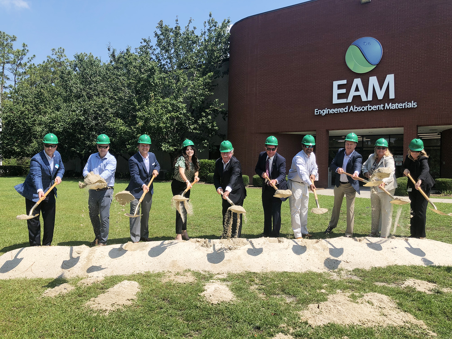 EAM groundbreaking positions Domtar as a leading nonwovens provider